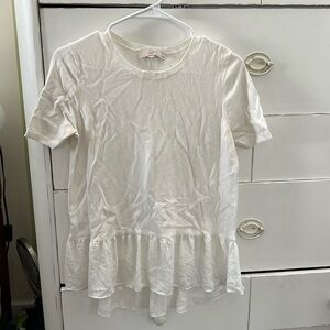 LOFT white ruffle short sleeve knit.